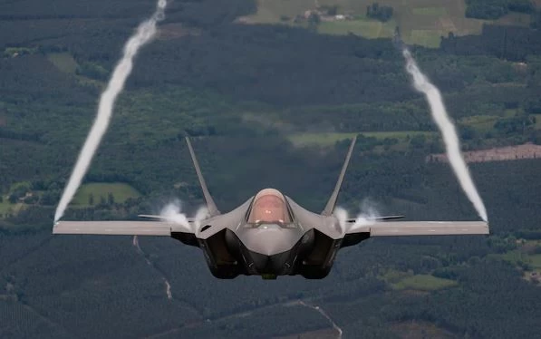 F-35: Συμφωνία «βόμβα» ετοιμάζει η Ελβετία για τα stealth μαχητικά αεροσκάφη